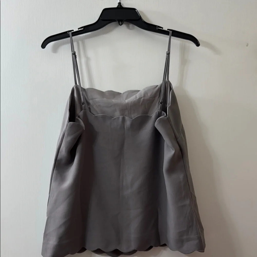Banana Republic Gray Camisole with Scalloped Neckline - Picture 3 of 3